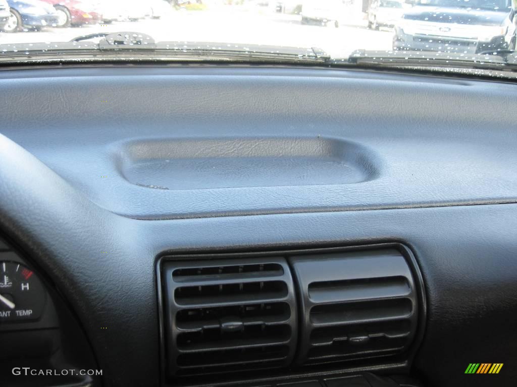 1996 S Series SL1 Sedan - Medium Red / Gray photo #27