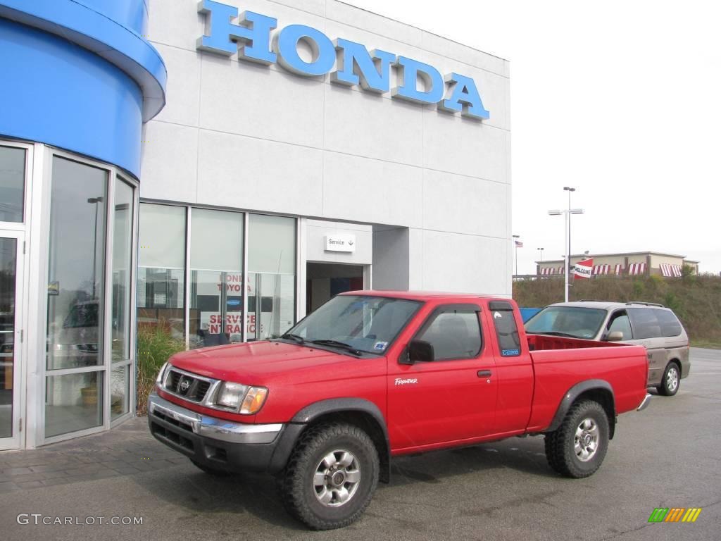 1998 Frontier XE Extended Cab 4x4 - Aztec Red / Gray photo #1