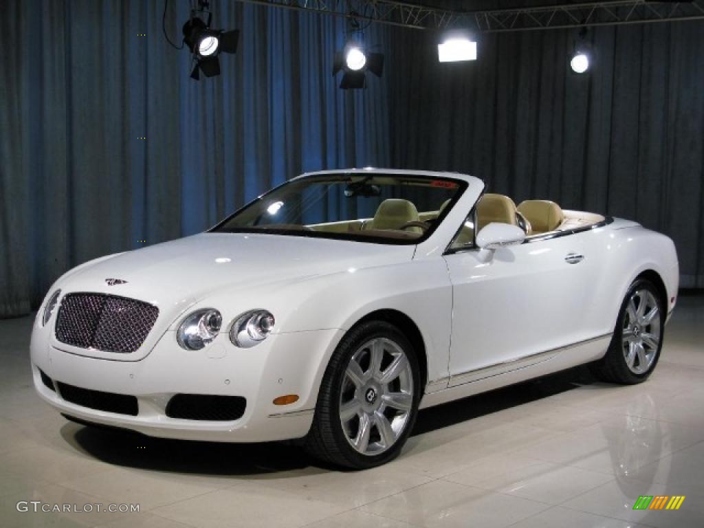 Glacier White Bentley Continental GTC