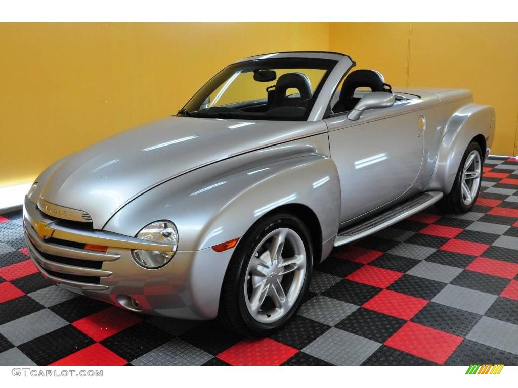 2004 SSR  - Ricochet Silver Metallic / Ebony photo #7