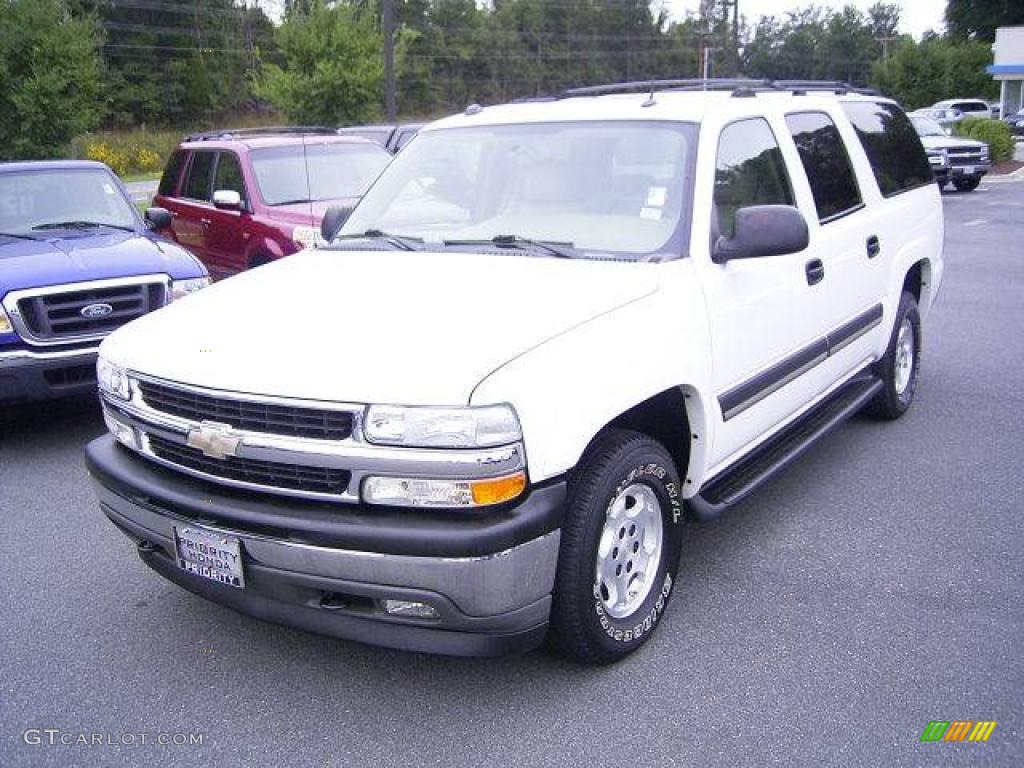 2005 Suburban 1500 LT 4x4 - Summit White / Tan/Neutral photo #1