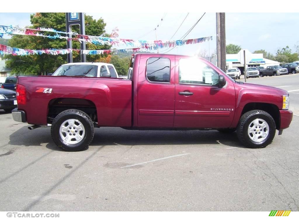 2009 Silverado 1500 LT Extended Cab 4x4 - Deep Ruby Red Metallic / Ebony photo #4