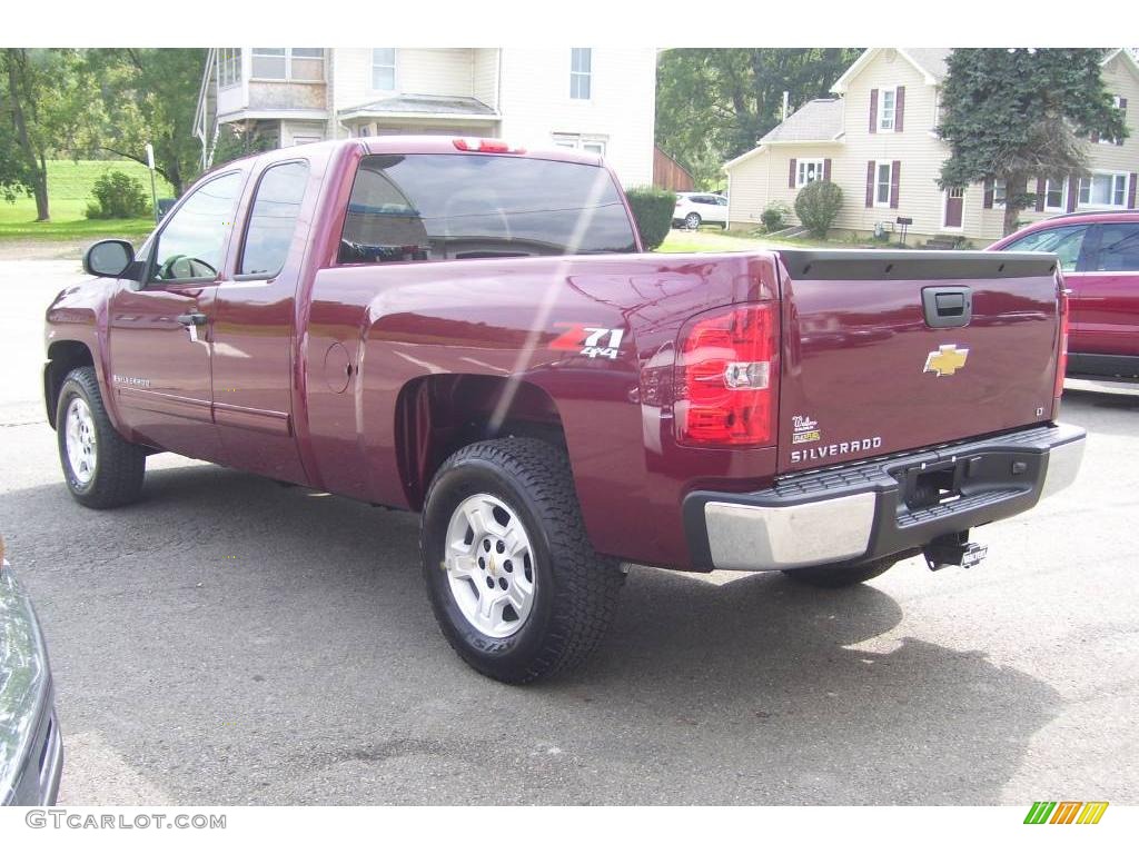 2009 Silverado 1500 LT Extended Cab 4x4 - Deep Ruby Red Metallic / Ebony photo #7