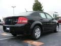 Brilliant Black Crystal Pearl - Avenger SXT Photo No. 3