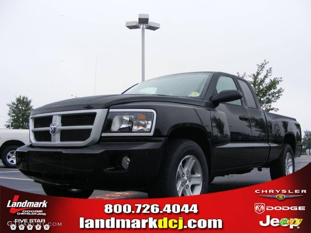 2010 Dakota Big Horn Extended Cab - Brilliant Black Crystal Pearl / Dark Slate Gray/Medium Slate Gray photo #1