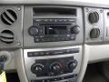 2006 Light Khaki Metallic Jeep Commander   photo #22