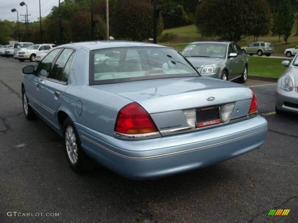 2003 Crown Victoria LX - Light Ice Blue Metallic / Light Flint photo #2