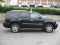 Onyx Black - Yukon Denali AWD Photo No. 7