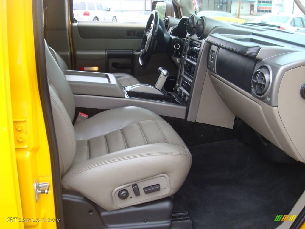 2003 H2 SUV - Yellow / Wheat photo #23