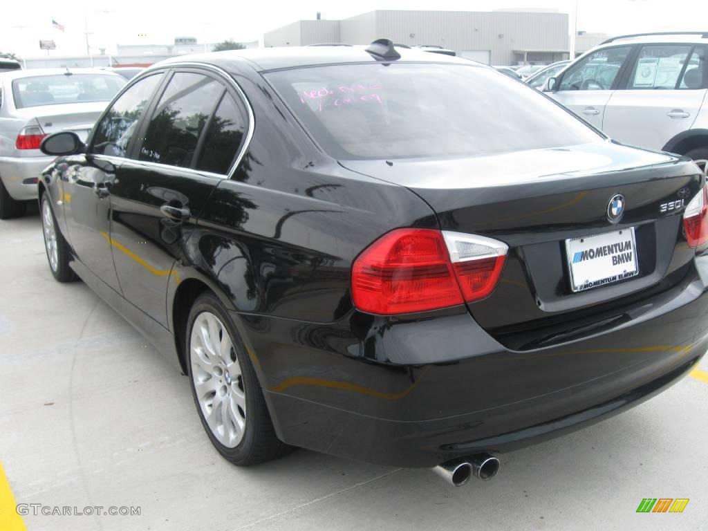 2006 3 Series 330i Sedan - Jet Black / Black photo #4