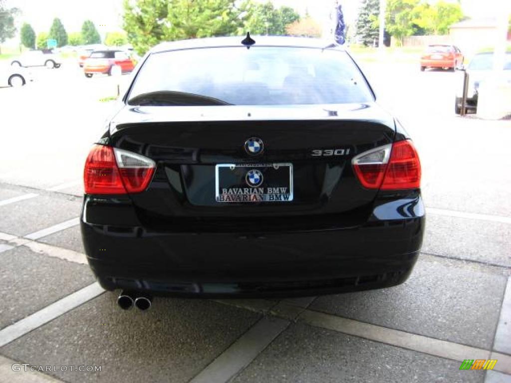 2006 3 Series 330i Sedan - Jet Black / Black photo #7
