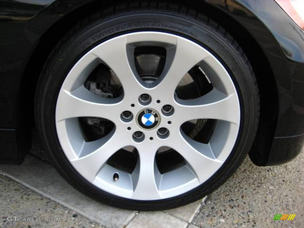2006 3 Series 330i Sedan - Jet Black / Black photo #10