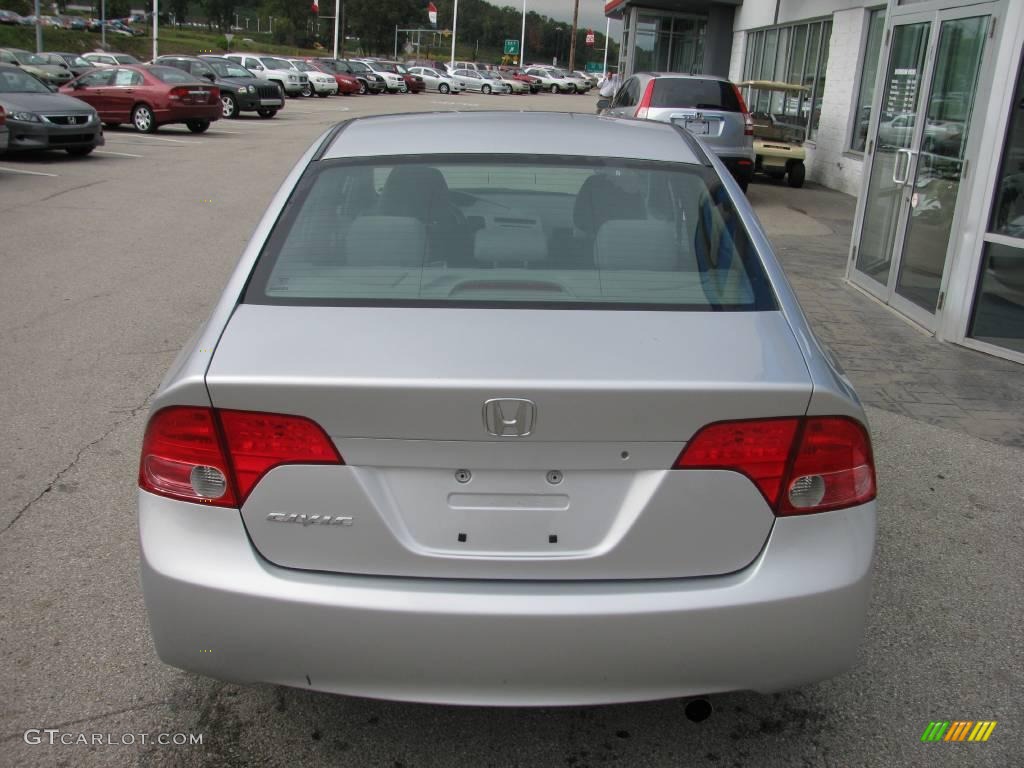 2007 Civic LX Sedan - Alabaster Silver Metallic / Gray photo #5