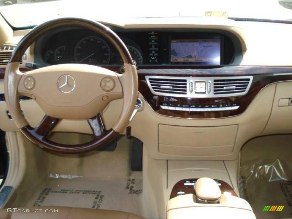 2007 S 550 Sedan - Jade Green Metallic / Cashmere/Savanna photo #15