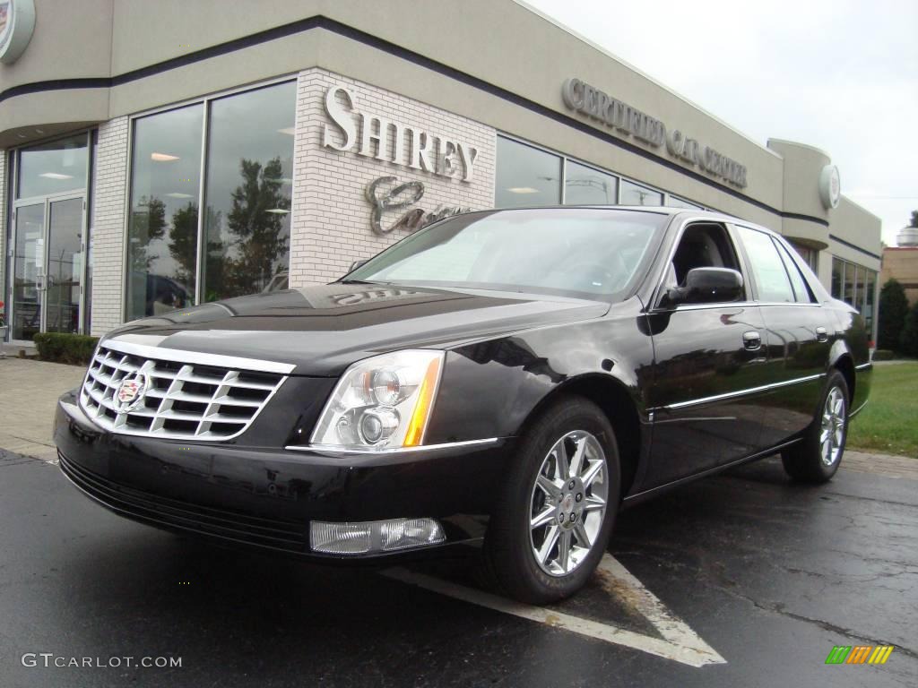 Black Raven Cadillac DTS