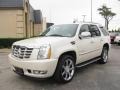 White Diamond - Escalade AWD Photo No. 3