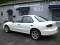 2000 Bright White Chevrolet Cavalier Sedan  photo #20