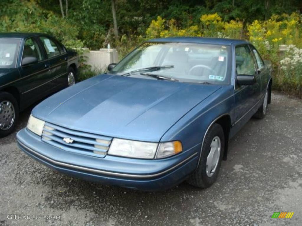 1991 Lumina Coupe - Light Sapphire Blue Metallic / Gray photo #3