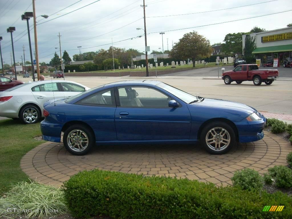 2004 Cavalier LS Sport Coupe - Arrival Blue Metallic / Graphite photo #5