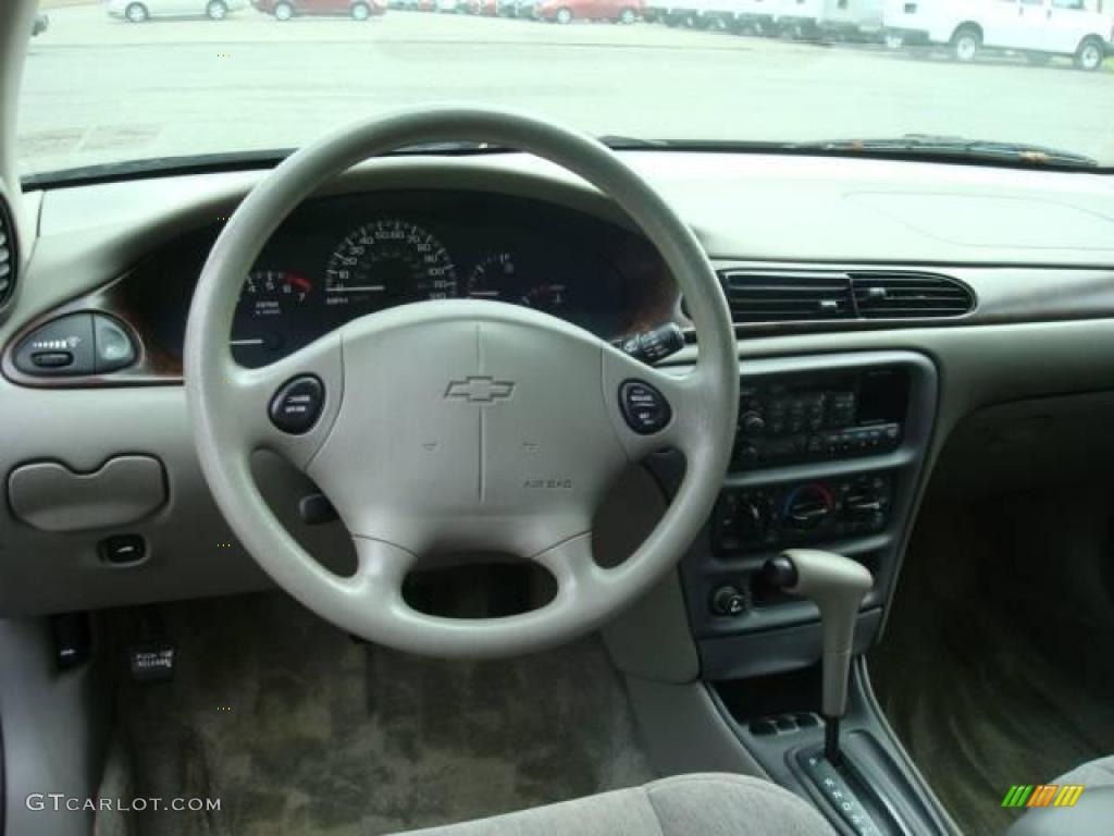 1999 Malibu LS Sedan - Black / Medium Gray photo #10