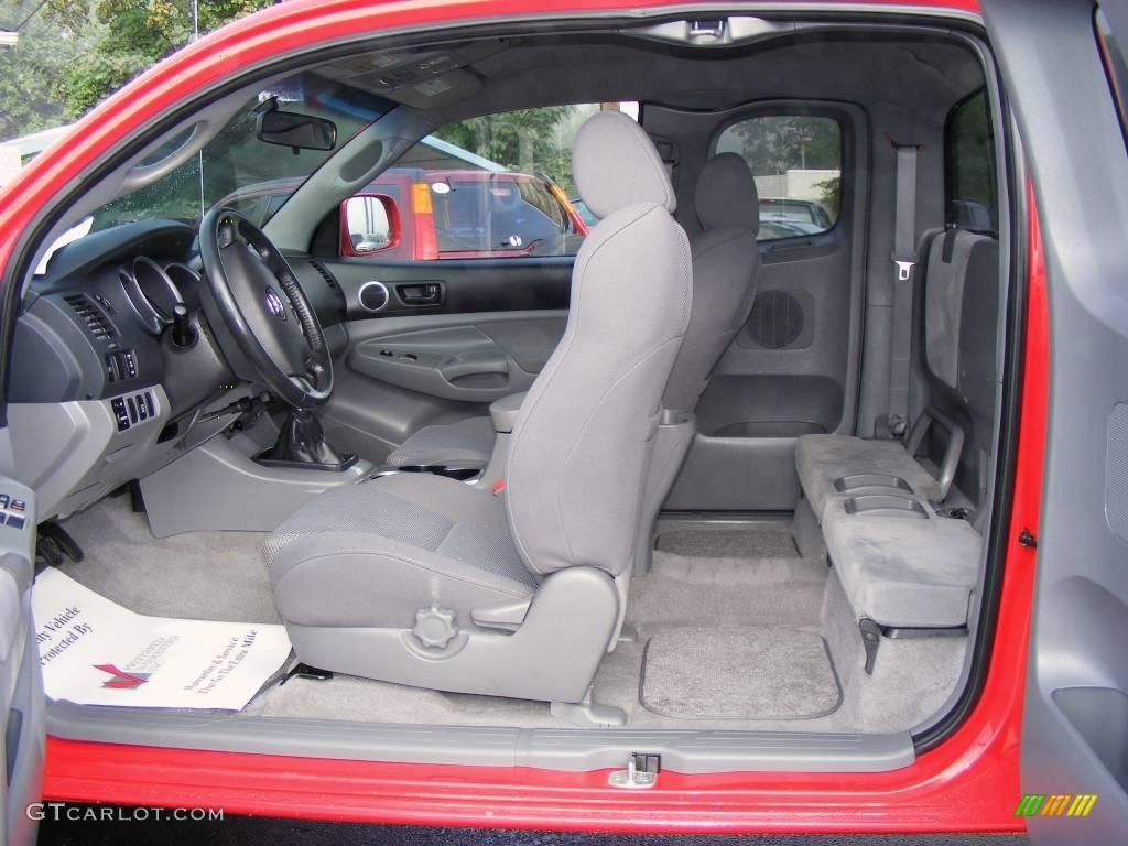 2006 Tacoma V6 TRD Sport Access Cab 4x4 - Radiant Red / Graphite Gray photo #5