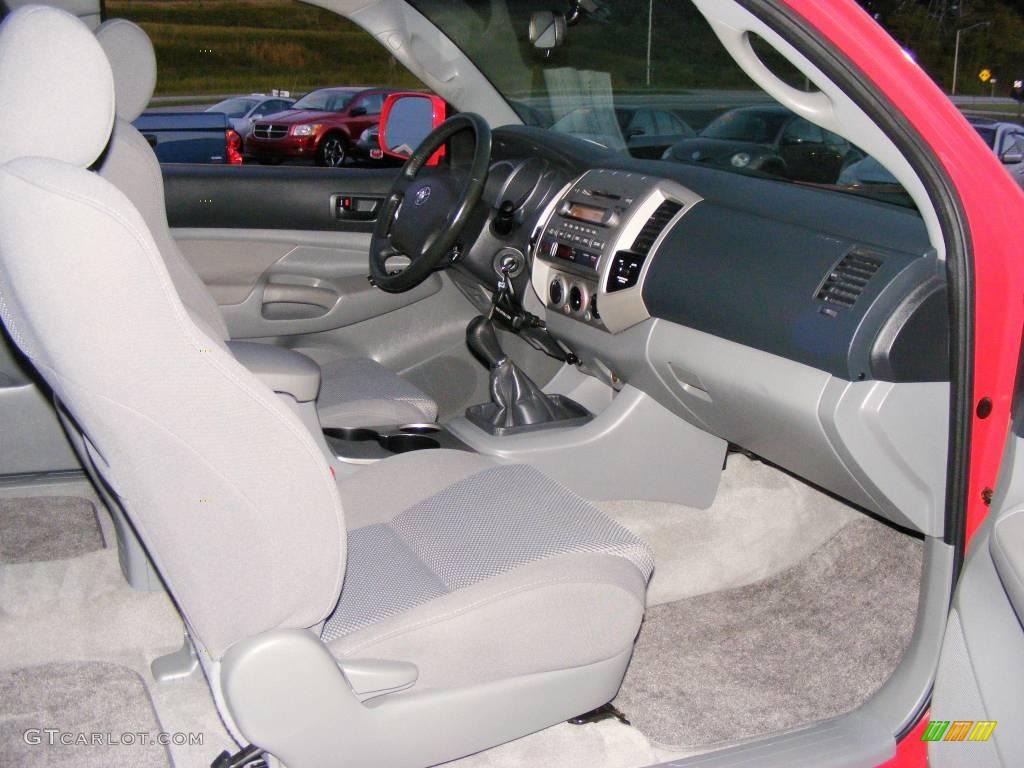 2006 Tacoma V6 TRD Sport Access Cab 4x4 - Radiant Red / Graphite Gray photo #17