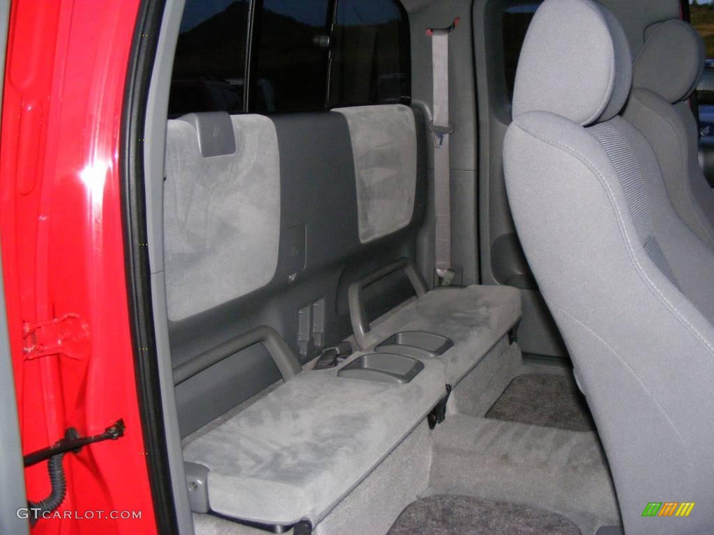 2006 Tacoma V6 TRD Sport Access Cab 4x4 - Radiant Red / Graphite Gray photo #24