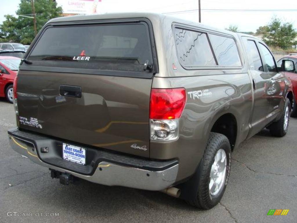 2008 Tundra Limited Double Cab 4x4 - Pyrite Mica / Graphite Gray photo #3