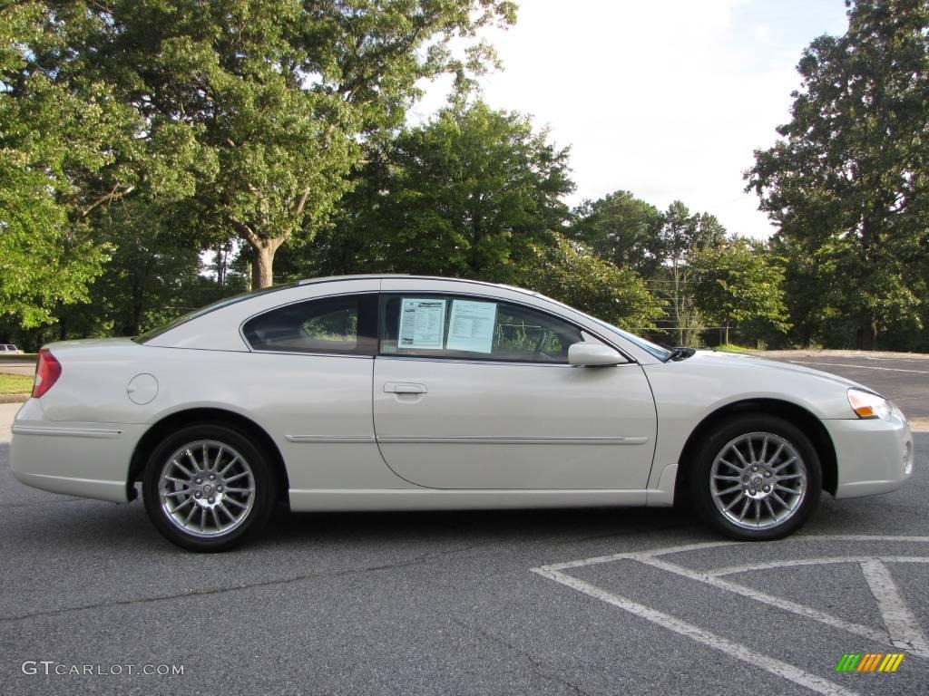 2003 Sebring LXi Coupe - Satin White Pearlcoat / Black photo #11