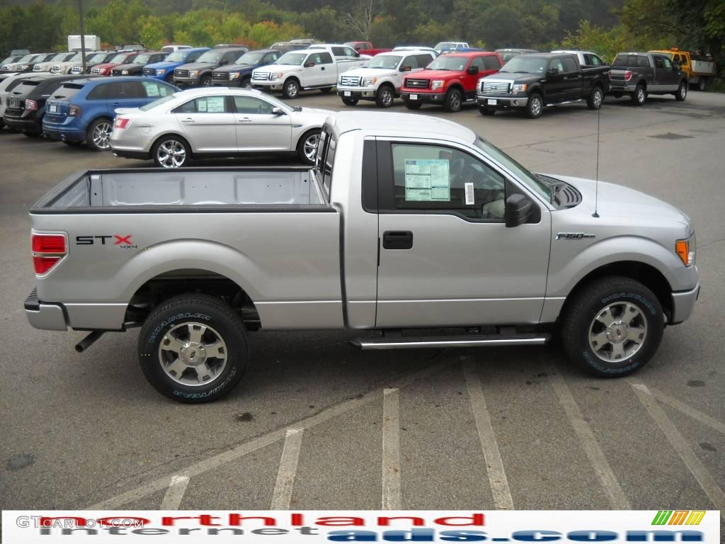 2010 F150 STX Regular Cab 4x4 - Ingot Silver Metallic / Medium Stone photo #7
