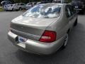 2000 Sandrift Beige Metallic Nissan Altima GXE  photo #13