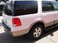 2003 Oxford White Ford Expedition Eddie Bauer 4x4  photo #26