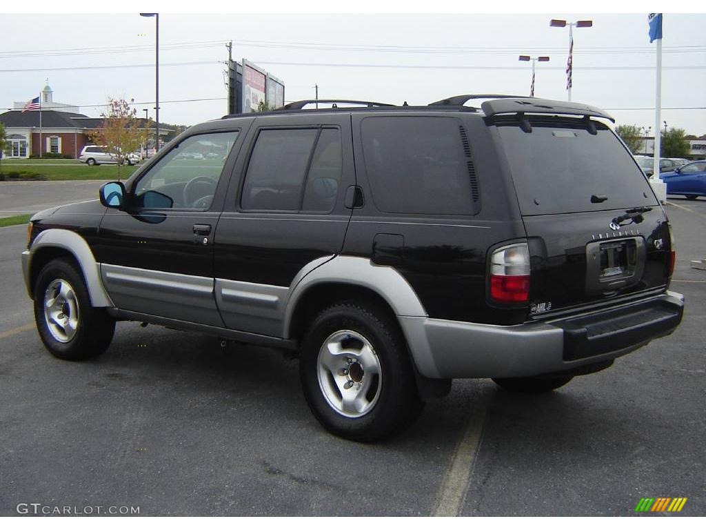 1999 QX4 4x4 - Black Obsidian / Grey photo #3