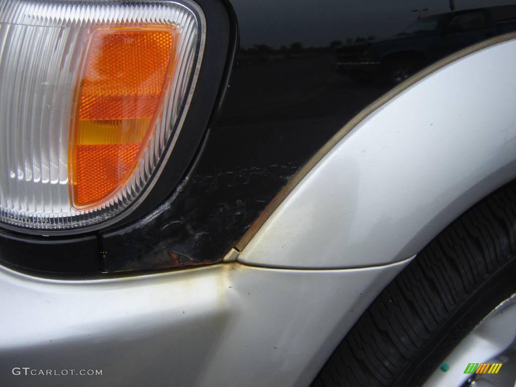 1999 QX4 4x4 - Black Obsidian / Grey photo #10