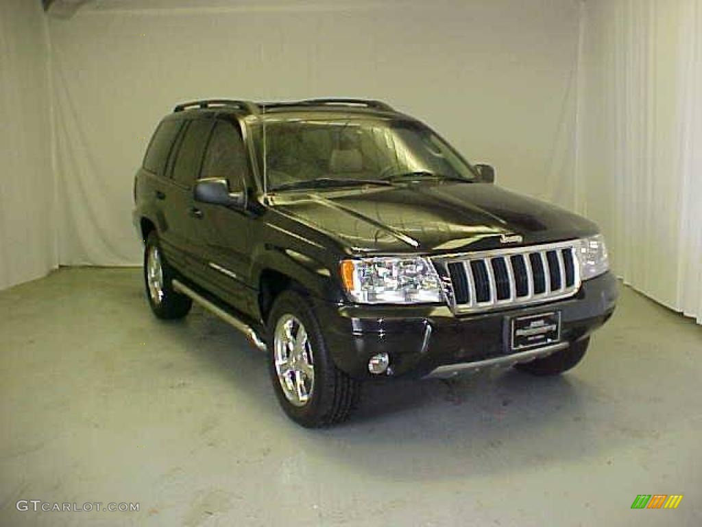 2004 Grand Cherokee Limited 4x4 - Brillant Black Crystal Pearl / Sandstone photo #1