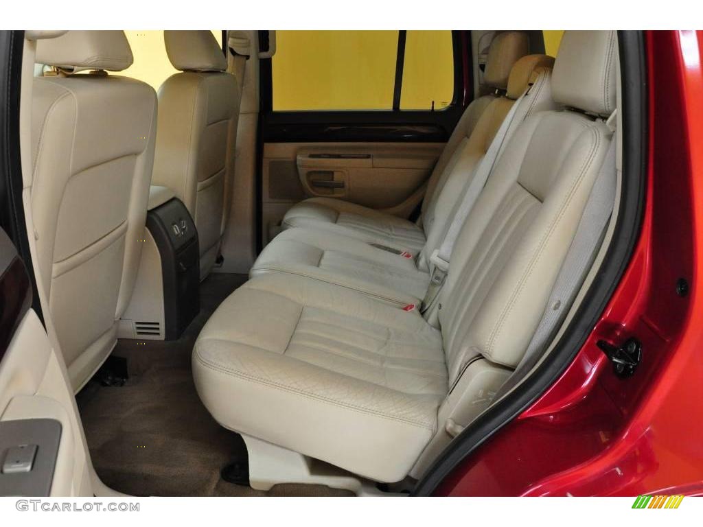2004 Aviator Luxury AWD - Vivid Red Metallic / Light Parchment photo #14