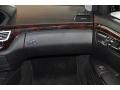 Black - S 550 4Matic Sedan Photo No. 18