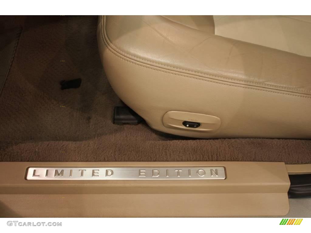 2004 Grand Marquis LS - Spruce Green Metallic / Medium Parchment photo #11