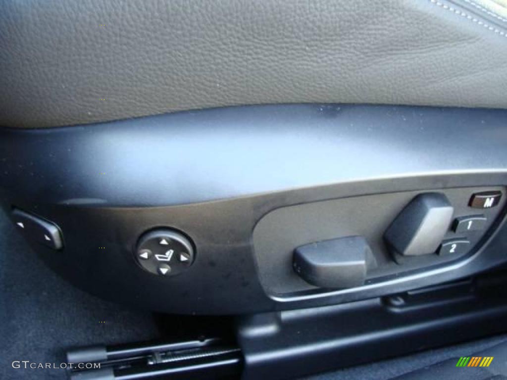 2009 3 Series 328i Sedan - Black Sapphire Metallic / Black photo #11