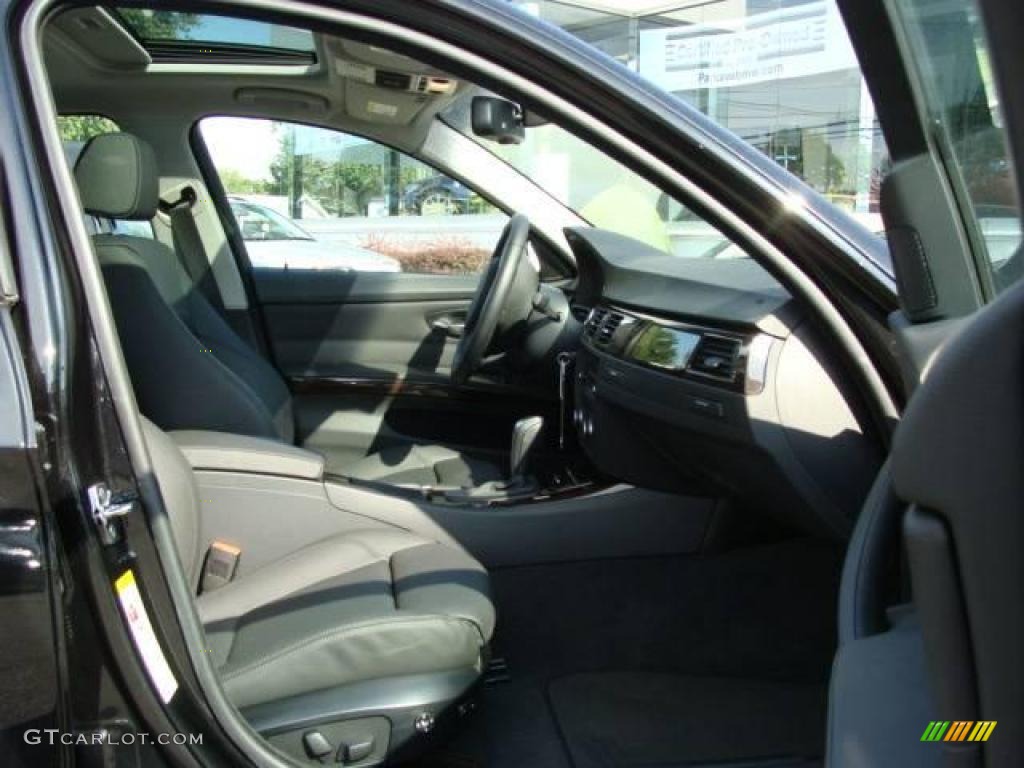 2009 3 Series 328i Sedan - Black Sapphire Metallic / Black photo #22