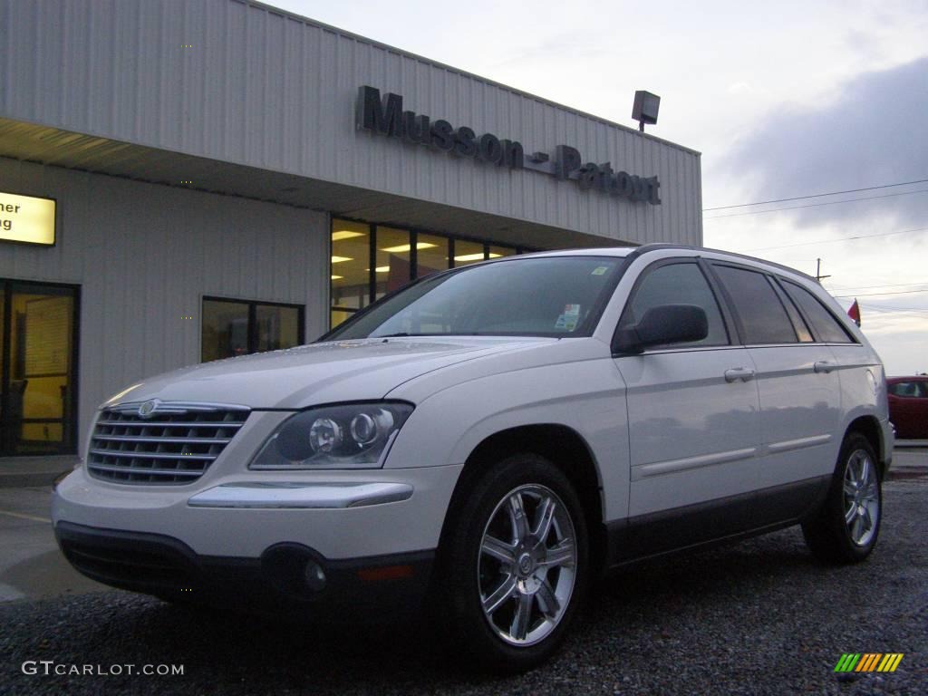 2006 Pacifica Touring - Stone White / Light Taupe photo #1