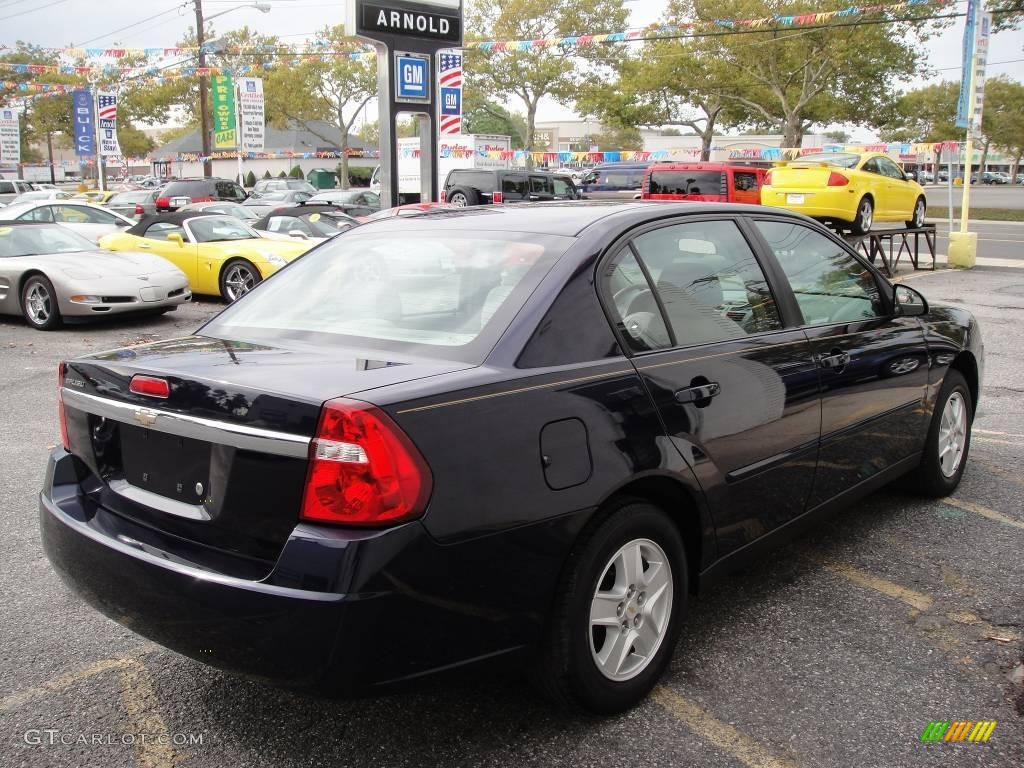 2005 Malibu Sedan - Dark Blue Metallic / Gray photo #6