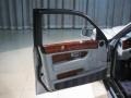 Silver Pearl - Arnage R Photo No. 12