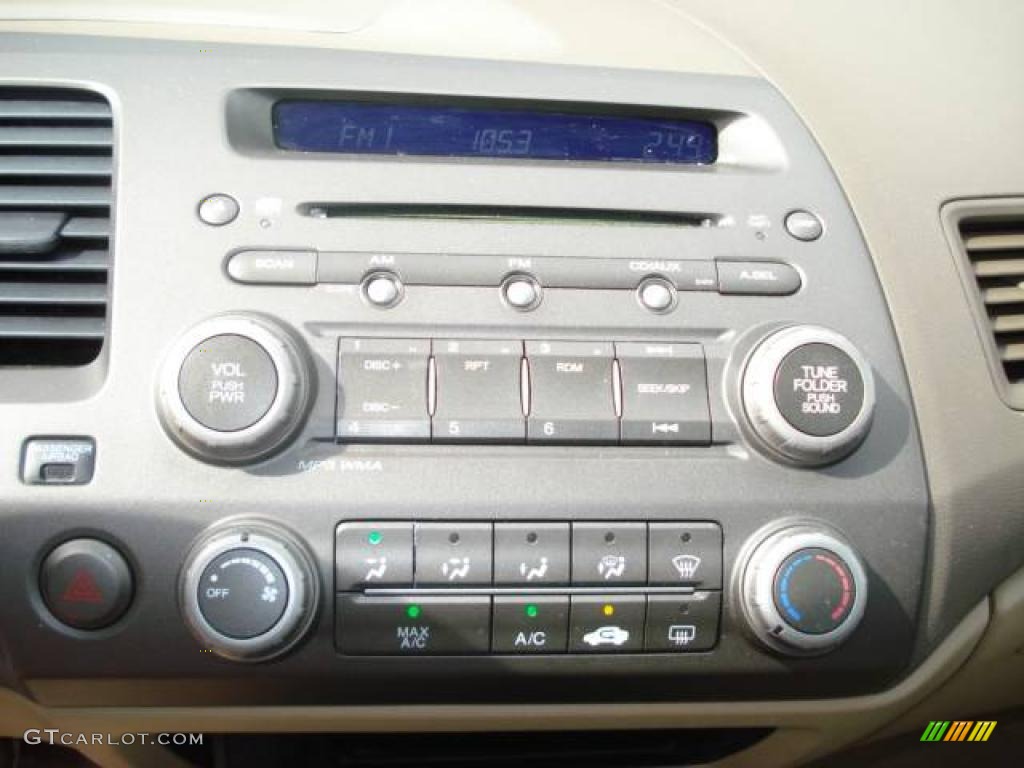 2007 Civic LX Sedan - Taffeta White / Ivory photo #18