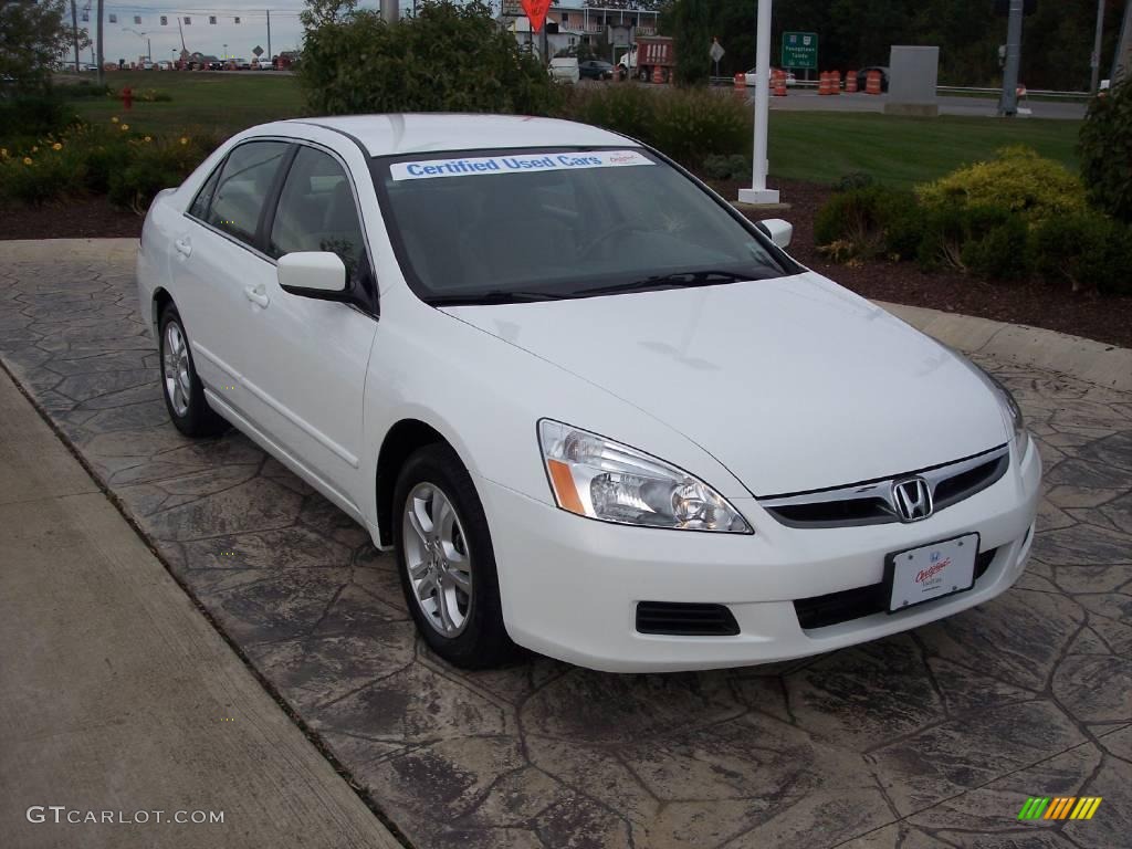 2007 Accord SE Sedan - Taffeta White / Ivory photo #1