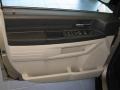 2009 Light Sandstone Metallic Dodge Grand Caravan SE  photo #43