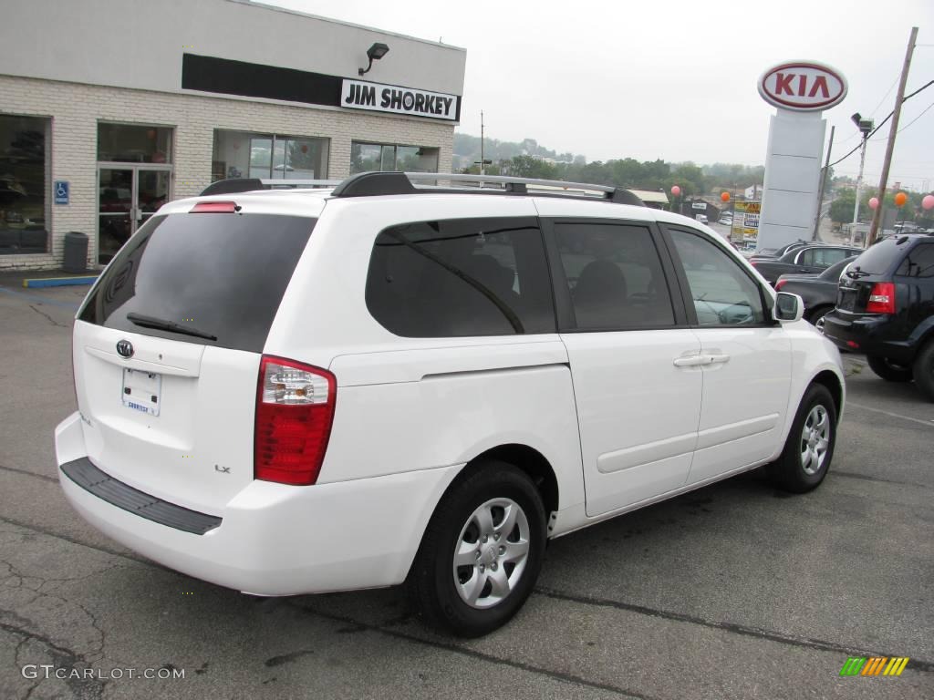 2008 Sedona LX - White / Beige photo #3