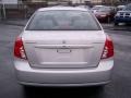 2007 Titanium Silver Metallic Suzuki Forenza Sedan  photo #4