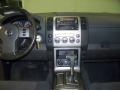 2006 Storm Grey Metallic Nissan Pathfinder SE 4x4  photo #18