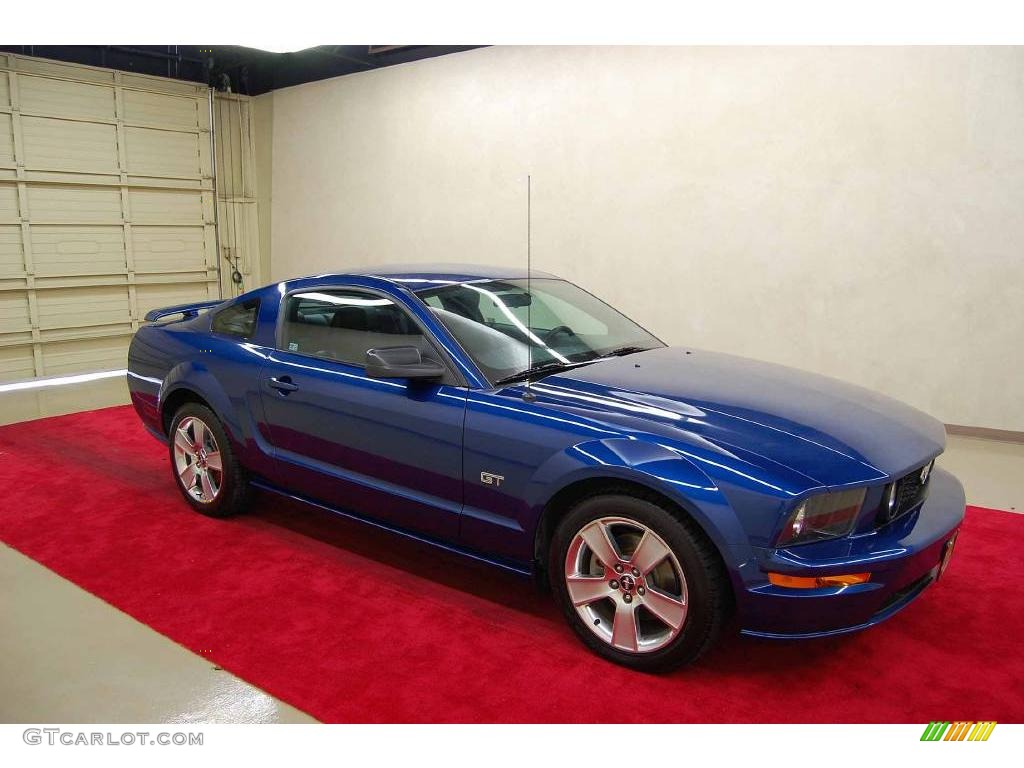 2006 Mustang GT Premium Coupe - Vista Blue Metallic / Dark Charcoal photo #2